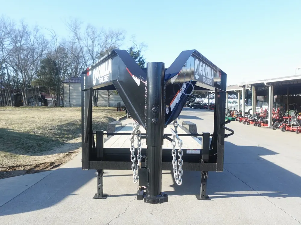 7X22 Gooseneck Equipment Trailer with (2) 7K Axles & Mini King Kong Ramps — view 3