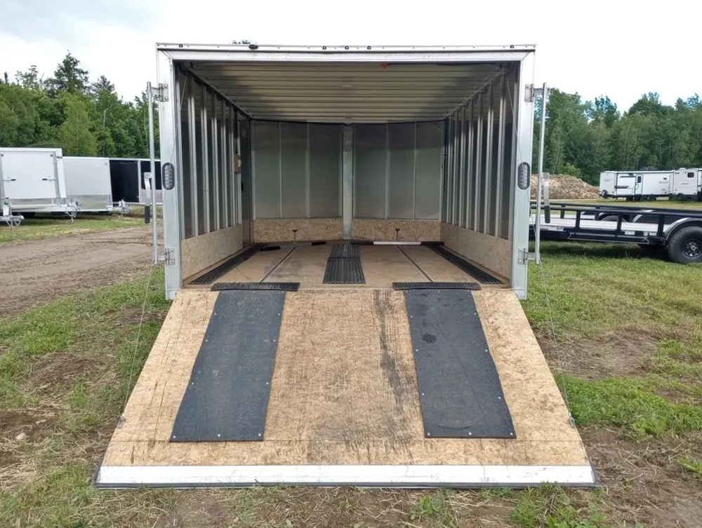 2022 Sno Pro Trailers 101×12 Aluminum Hybrid 2.0 w/Tapered Ramp, Mats & Guides — view 3