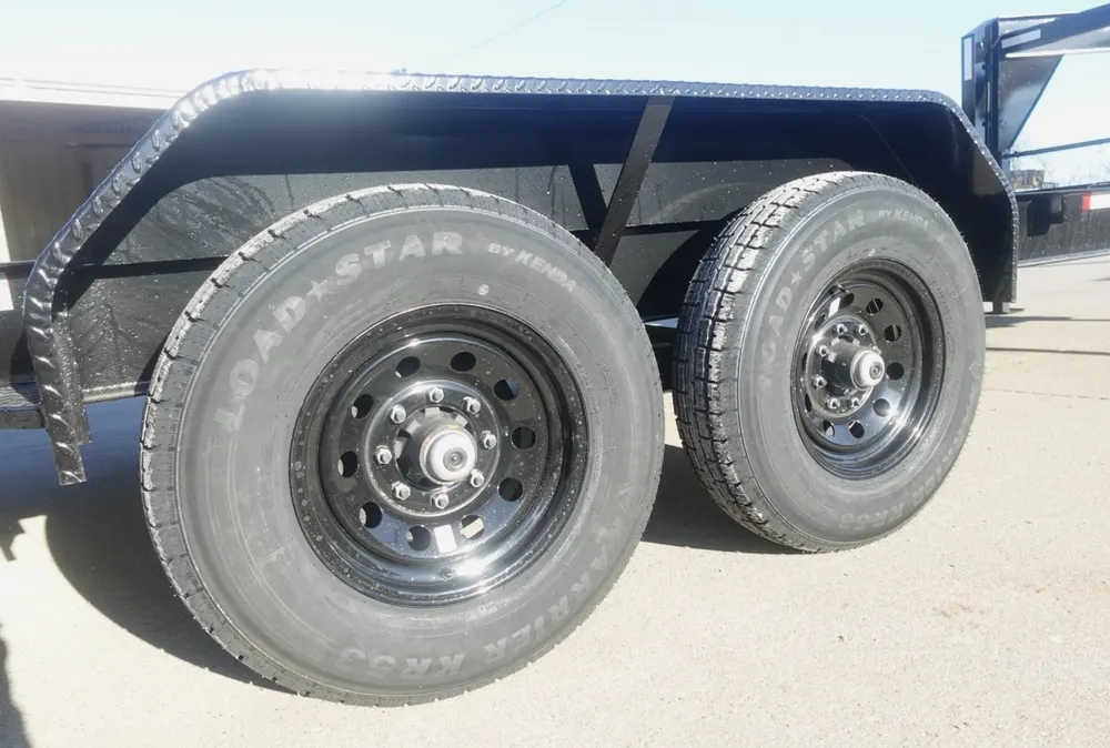 7X22 Gooseneck Equipment Trailer with (2) 7K Axles & Mini King Kong Ramps — view 10