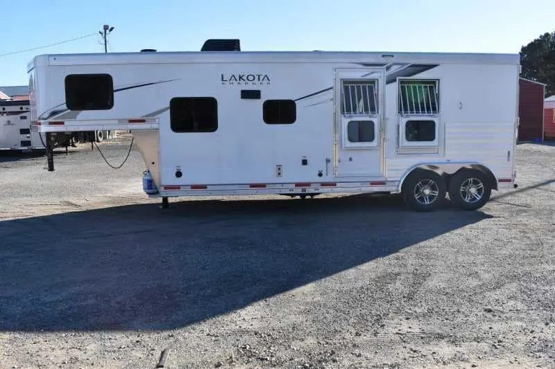 2022 Lakota Charger LQ 2 Horse Trailer with 9′ Short Wall — view 8
