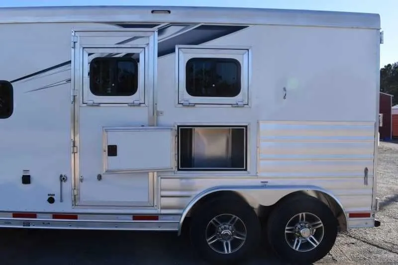 2022 Lakota Charger LQ 2 Horse Trailer with 9′ Short Wall — view 9