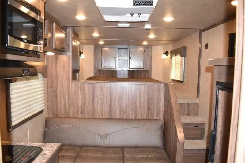 2022 Lakota Charger LQ 2 Horse Trailer with 9′ Short Wall — view 10
