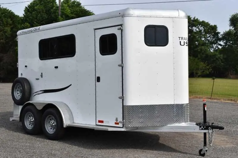 2019 Trailers USA 2HSLBPDLX 2 Horse Trailer — view 3