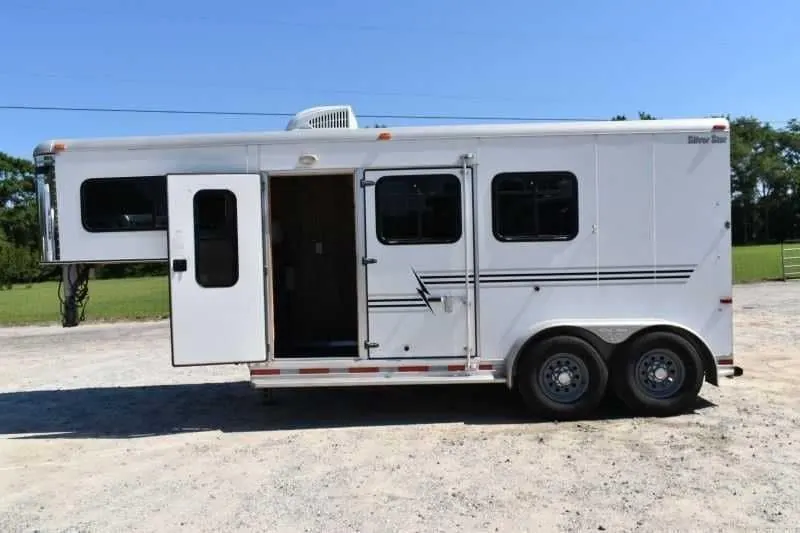 Used 2005 Silver Star 2HGNLQ 2 Horse Trailer with 4′ Short Wall — view 6