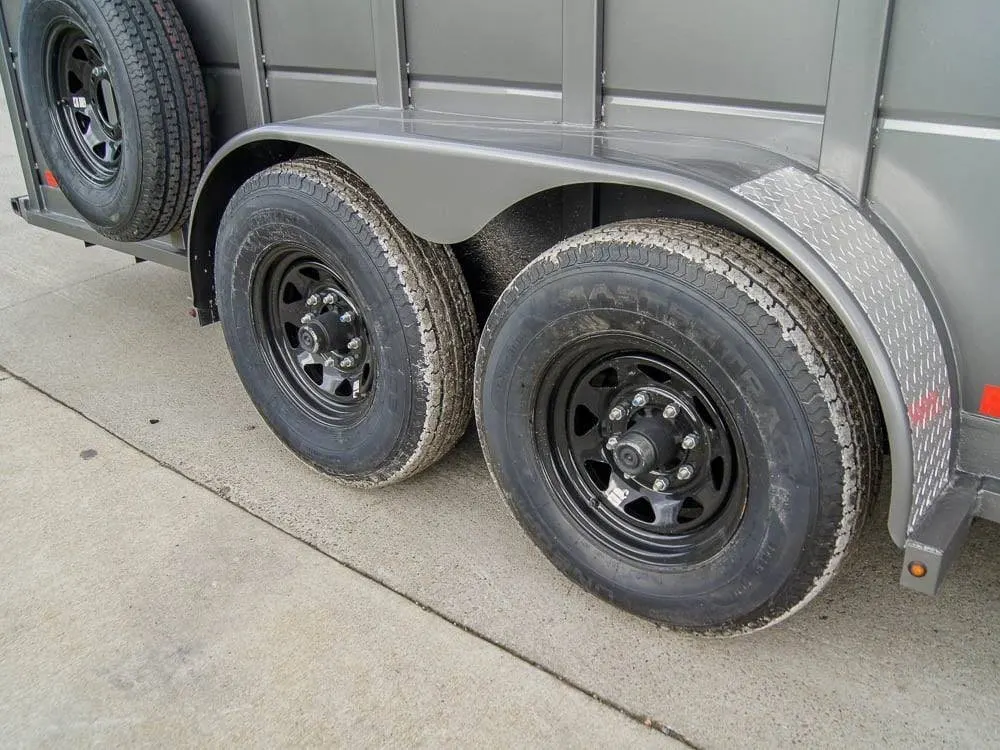 24ft Charcoal Gooseneck Livestock Trailer  (2) 7K Axles — view 12
