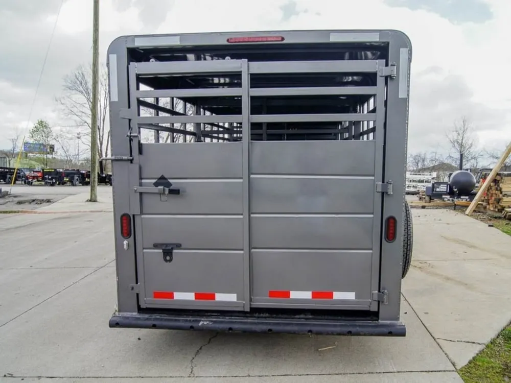 24ft Charcoal Gooseneck Livestock Trailer  (2) 7K Axles — view 7