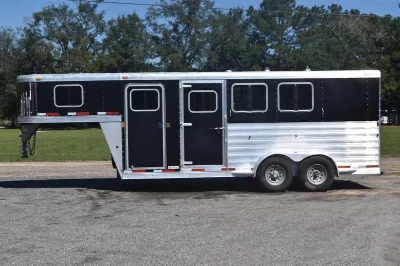 Used 2013 Exiss 6300 3 Horse Gooseneck — view 2