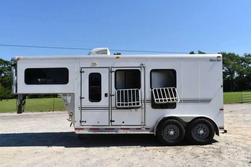 Used 2005 Silver Star 2HGNLQ 2 Horse Trailer with 4′ Short Wall — view 4