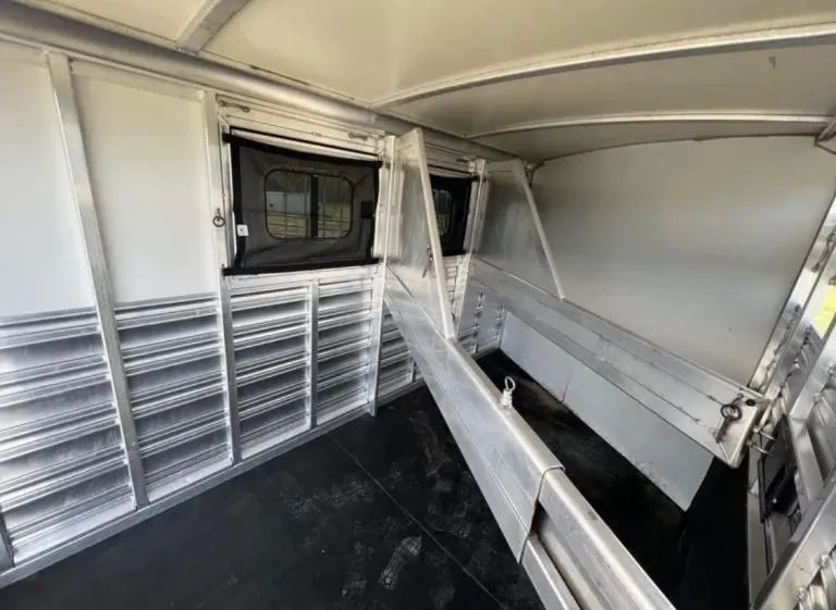 2013 model Cimarron 3 Horse Bumper Pull — view 3