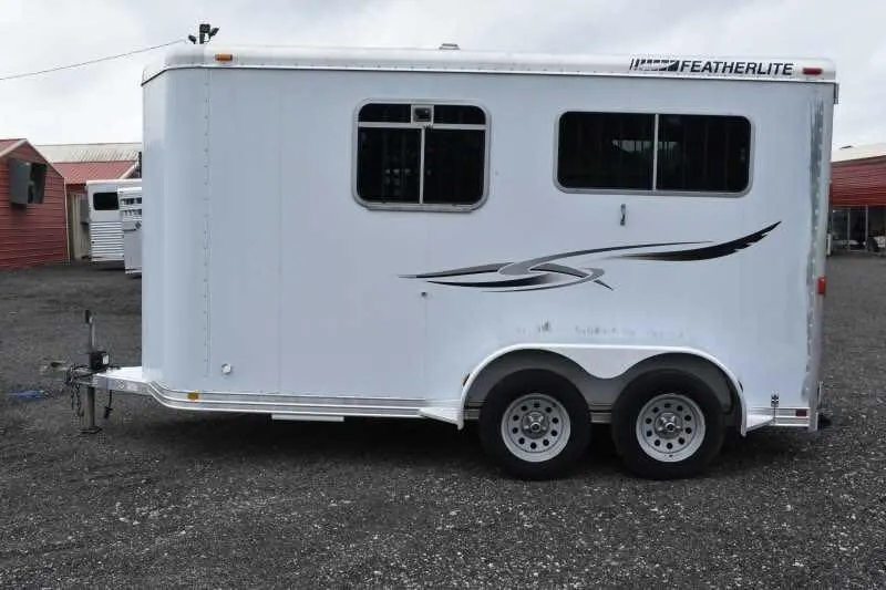 2003 Featherlite 2HST 2 Horse Trailer — view 6