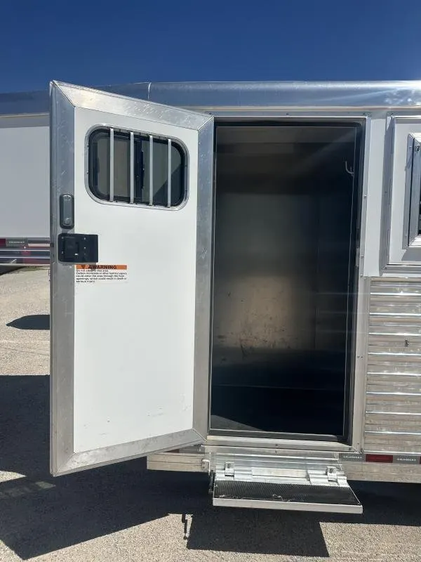 2020 Bloomer 4 Horse Stock Combo Trainer Tack Horse Trailer — view 4