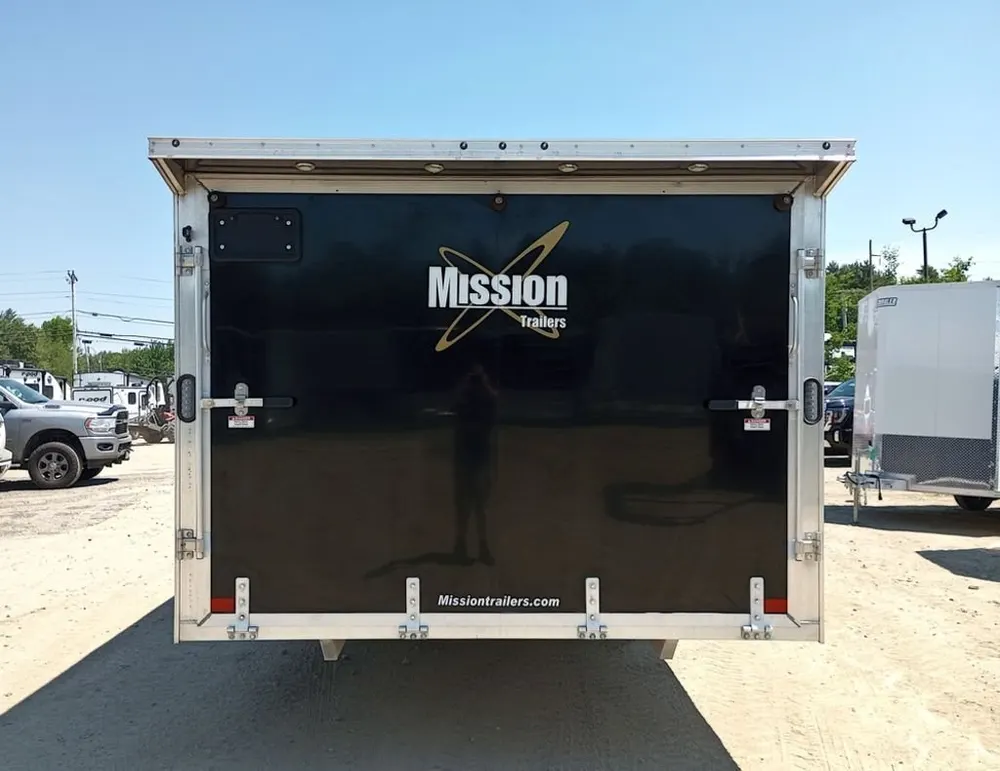 Mission Trailers 101×22 Aluminum 4-Place Drive In/Out Deckover w/Galvanized Package — view 8