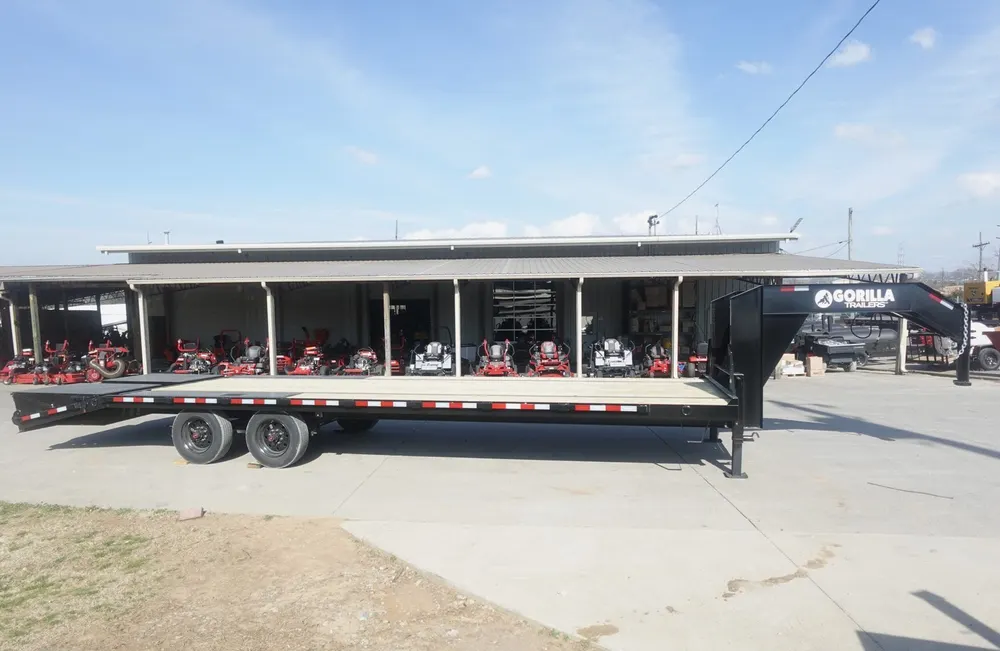 8.5×30 Gooseneck Deckover Dovetail Trailer (2) 10K Axles King Kong Ramps 20K GVWR — view 3