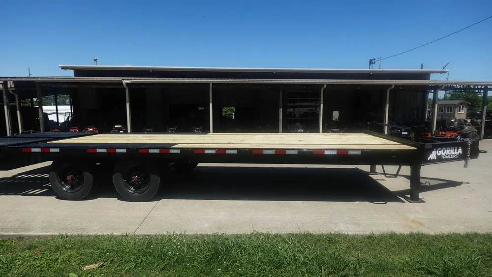8.5×25 IBeam Deckover Dovetail Trailer (2) 10K Axles King Kong Ramps — view 3