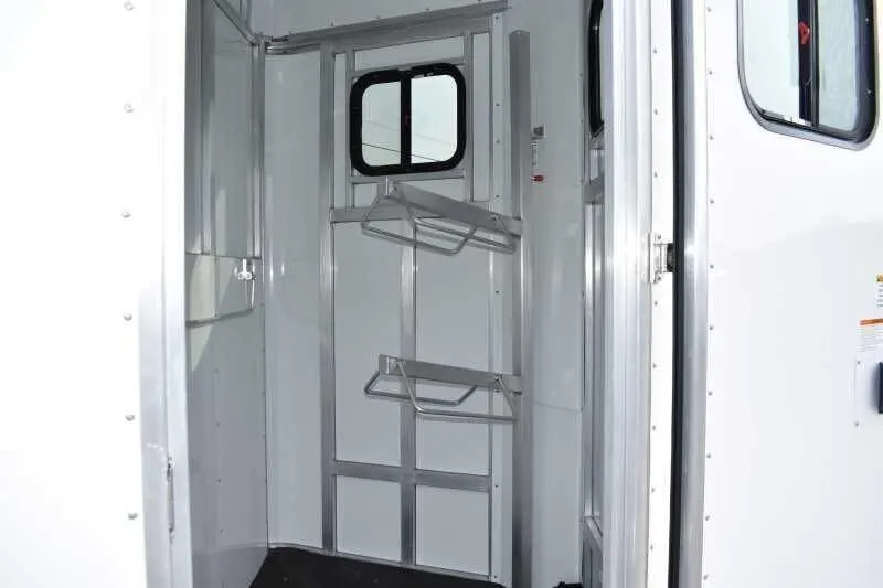 2019 Trailers USA 2HSLBPDLX 2 Horse Trailer — view 9