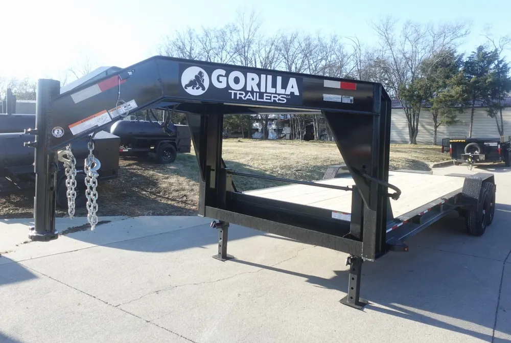 7X22 Gooseneck Equipment Trailer with (2) 7K Axles & Mini King Kong Ramps — view 2