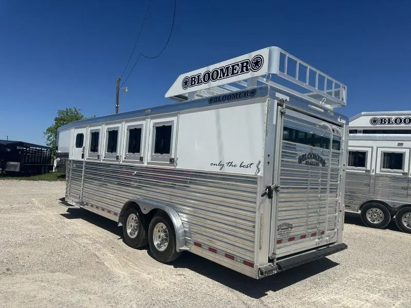 2020 Bloomer 4 Horse Stock Combo Trainer Tack Horse Trailer — view 7