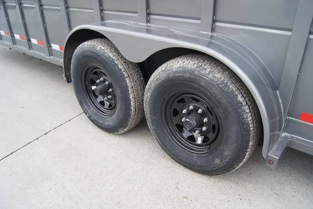 24ft Charcoal Gooseneck Livestock Trailer  (2) 7K Axles — view 9