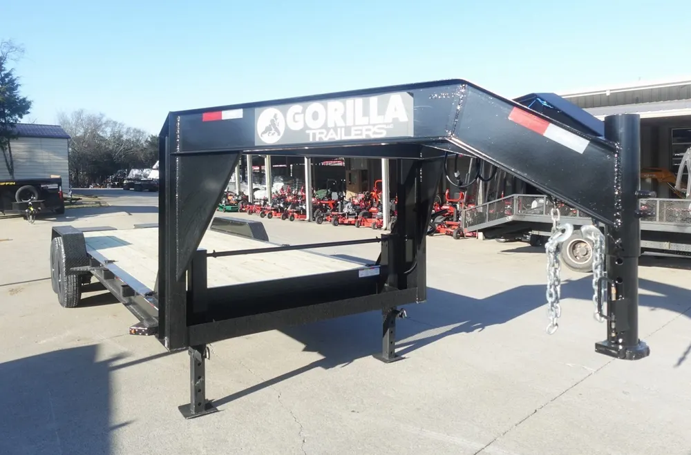7X22 Gooseneck Equipment Trailer with (2) 7K Axles & Mini King Kong Ramps — view 4