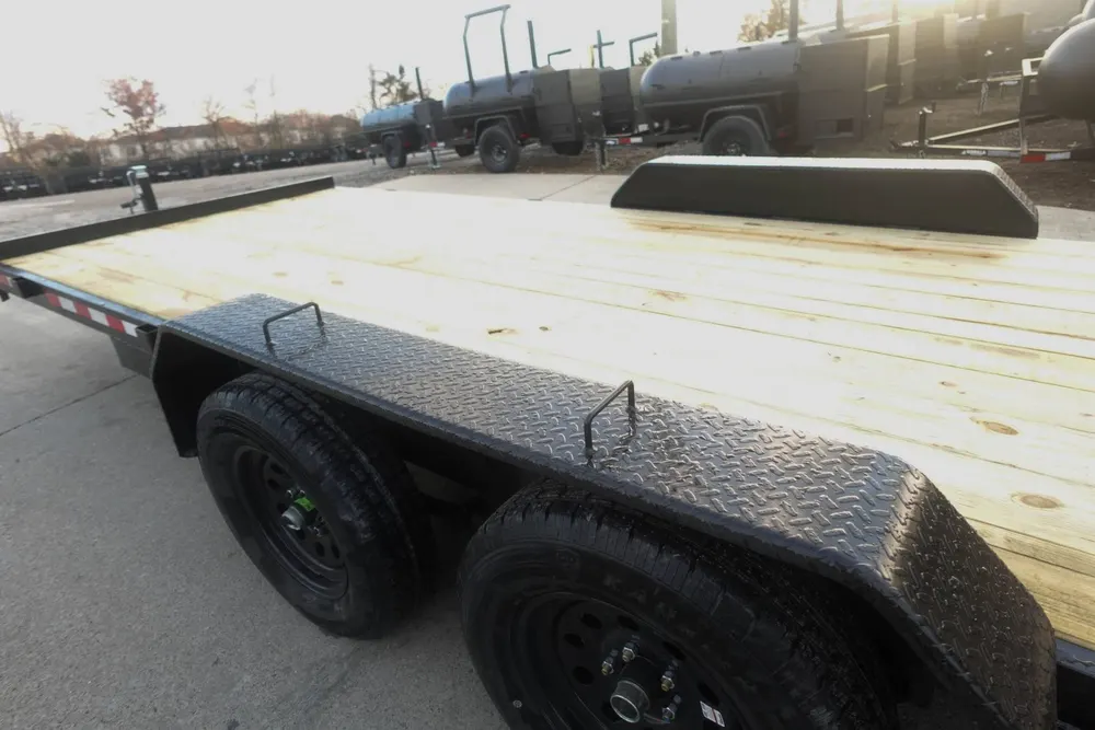 7×18 Wood Deck Car Hauler (2) 3500lb Axle w/ Brake and Ramps — view 6