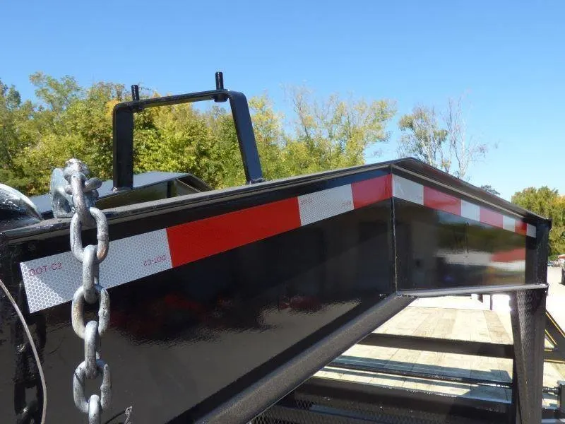 Equipment Trailer 8.5′ x 25′ – Gooseneck Flatbed Car Hauler — view 10