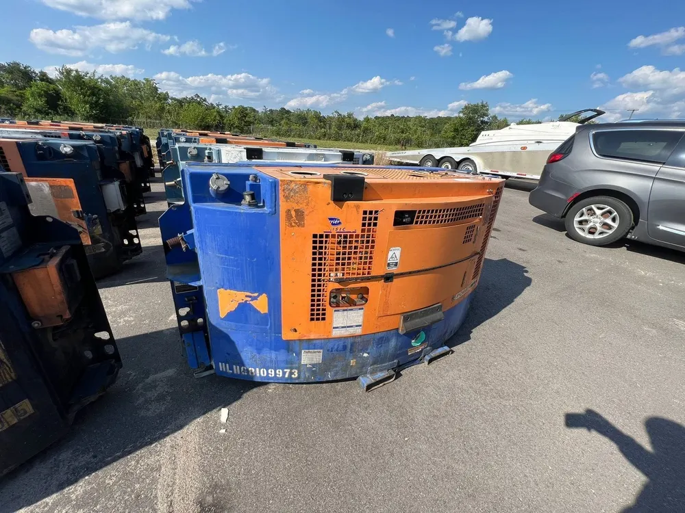 Buy Carrier Clip-On GenSet 69RG15-120W-13 Online U.S. EPA Tier 4: Series 13 — view 12