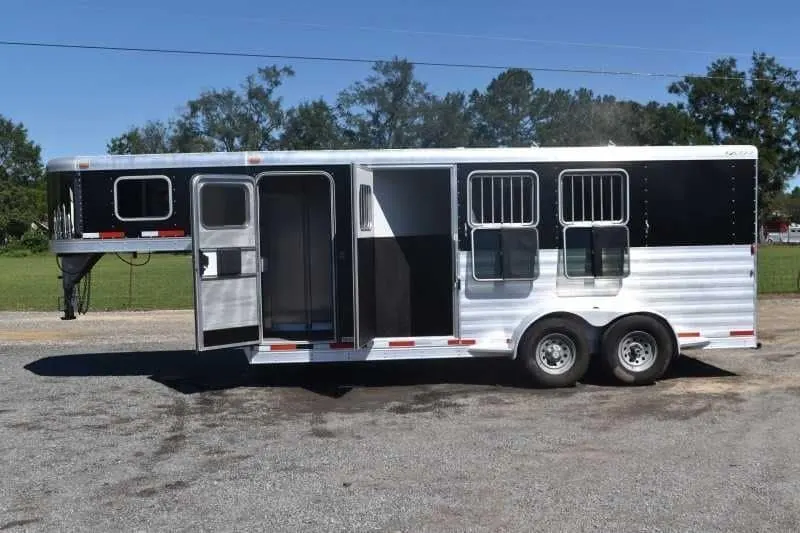 Used 2013 Exiss 6300 3 Horse Gooseneck — view 3