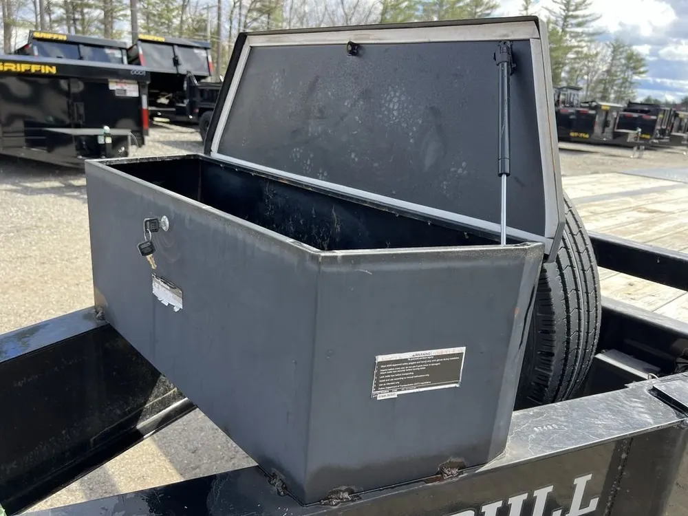 2022 Iron Bull Trailers 8.5×25 22K Deckover Equipment Hauler w/Rampage Ramps — view 9