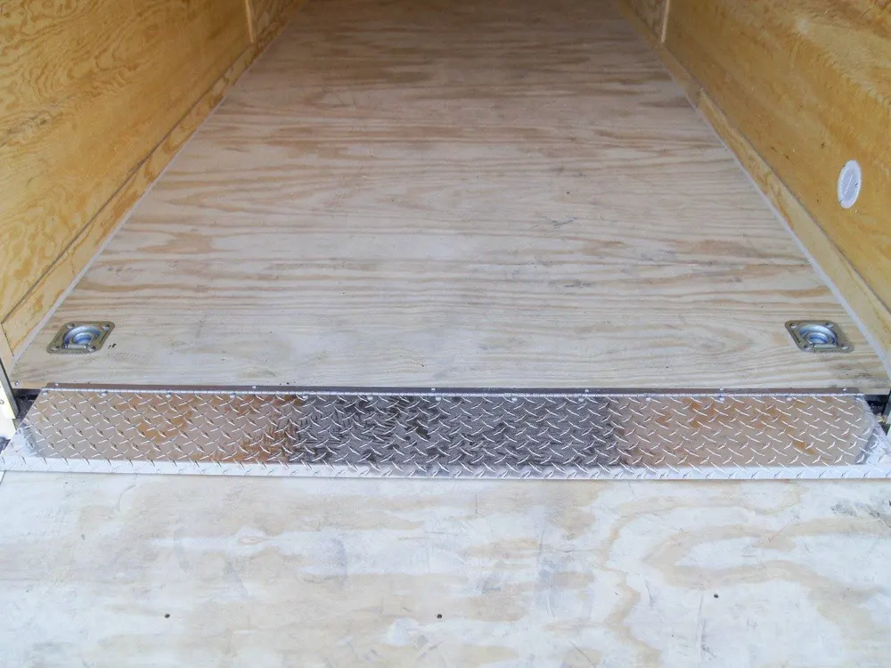 6×14 White Slant Top V-Nose Enclosed Trailer 3,500lb Axle — view 9