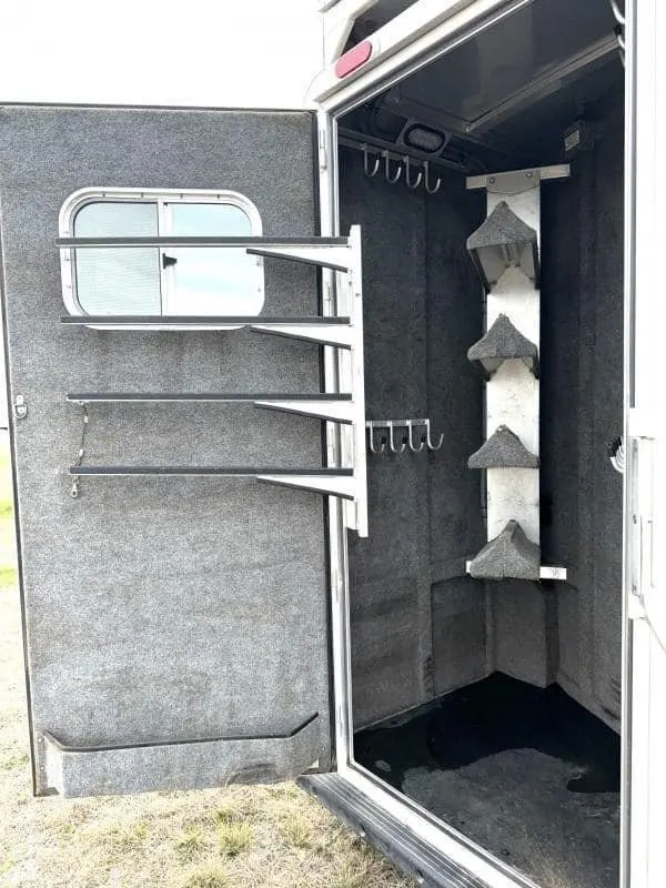 2011 Platinum Coach 4 Horse 15 SW Rear Load Horse Trailer — view 9