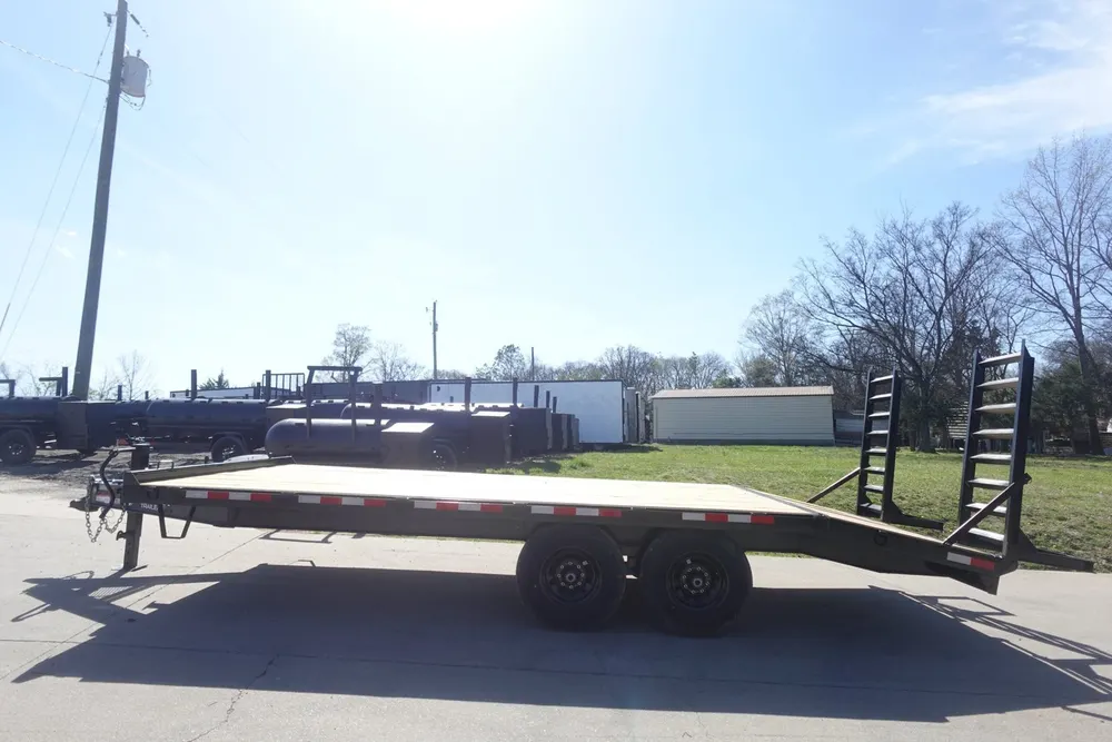 8.5×20 I-Beam Deckover Trailer (2) 7K Axles Stand-Up Ramps — view 10