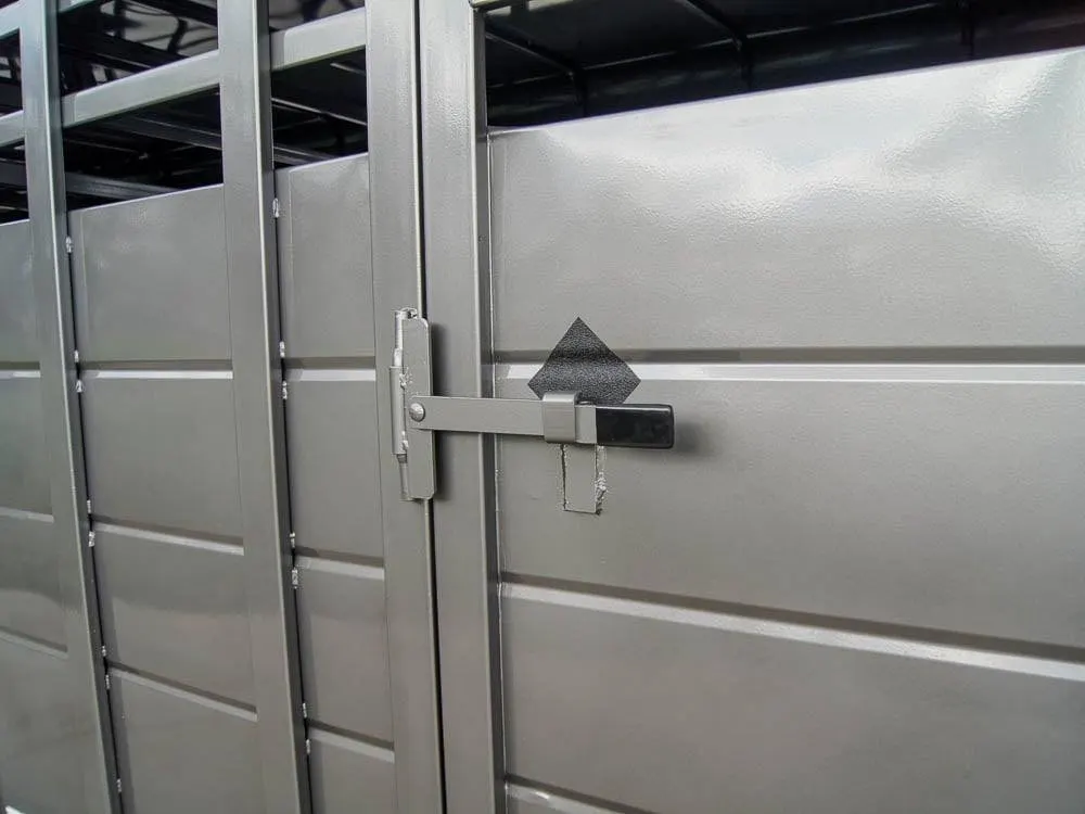 24ft Charcoal Gooseneck Livestock Trailer  (2) 7K Axles — view 11