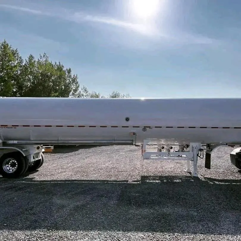 Buy 11600 Gallon Industrial Gas Tank Trailer Online MC-331 LPG LIQUID TANKER IN STOCK — view 4