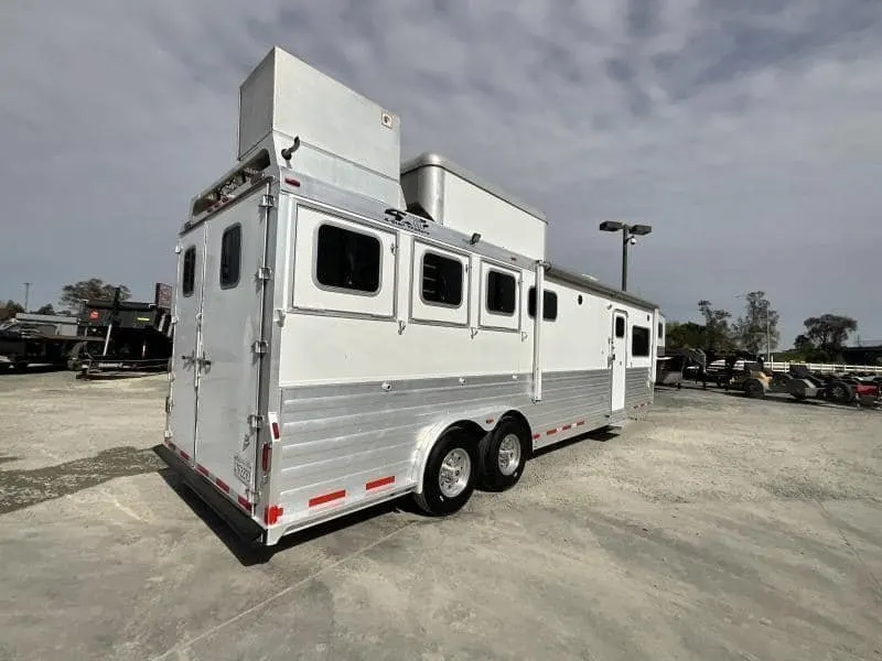 2008 4-Star Trailer 4 horse 12ft Outlaw LQ — view 7