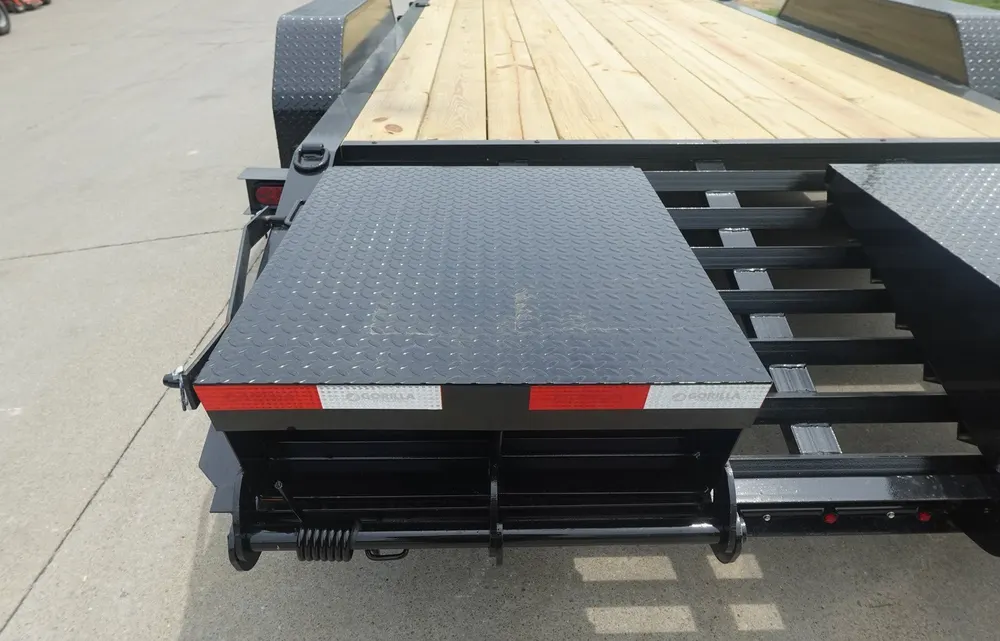 7×20 Gooseneck Equipment Trailer (2) 7K Axles with Brakes & Mini King Kong Ramps 14K GVWR — view 10